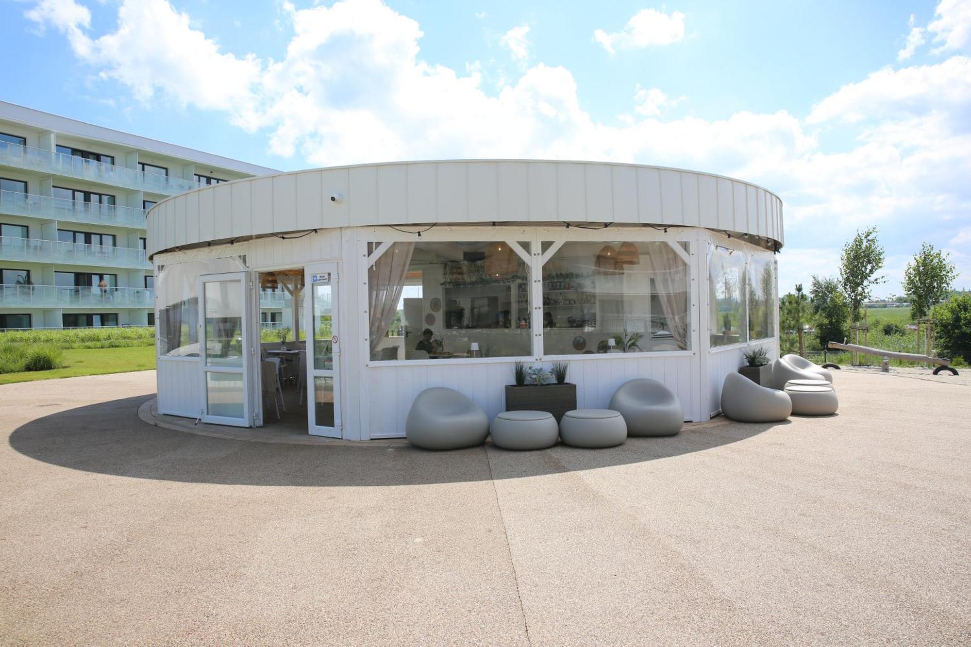 Apartament Lux Tukan B003, Polanki Aqua - Holiday City Kołobrzeg Exterior foto